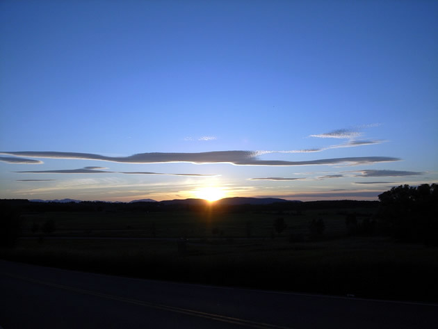 �A�����J�@�~�h���x���B�ɂ�