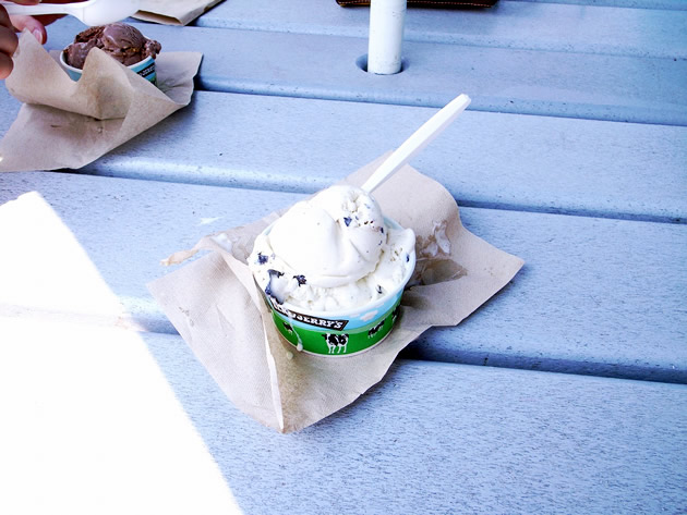 �A�����J�@�~�h���x���B�ɂ�